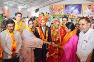 493915442_24238034769201921_3146406870213185551_n-300x200 शतचंडी महायज्ञ का पूर्णाहुति के साथ समापन, 21 कन्याओं का निःशुल्क विवाह कराया