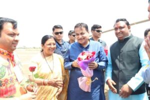 8-300x200 मुख्यमंत्री डॉ. यादव और केन्द्रीय मंत्री श्री गडकरी ने 5800 करोड़ रूपए लागत वाली 10 राष्ट्रीय राजमार्ग परियोजनाओं का किया लोकार्पण एवं भूमि-पूजन